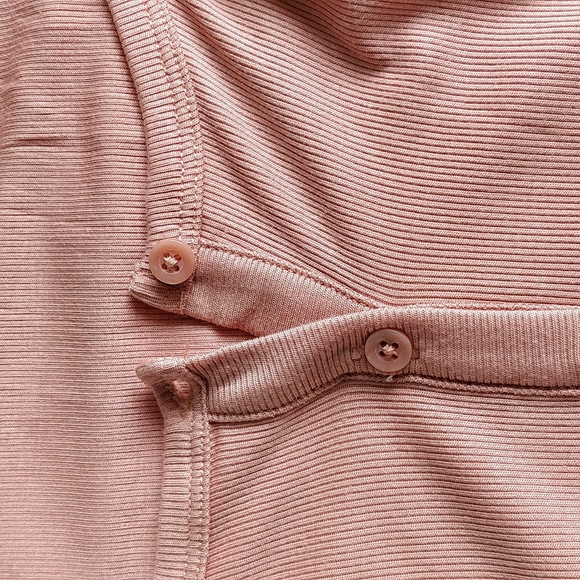 Aritzia button cropped top - Picture 5 of 5